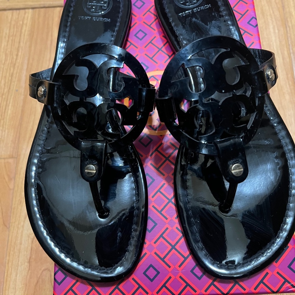 ‼️‼️SOLD‼️‼️Tory Burch sandals